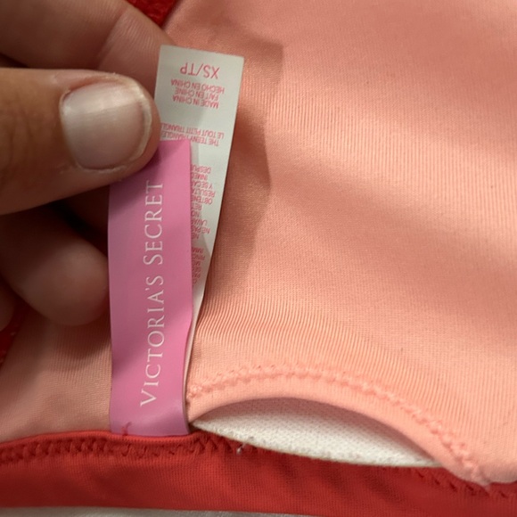 Victorias secret bikini top. - Picture 2 of 3